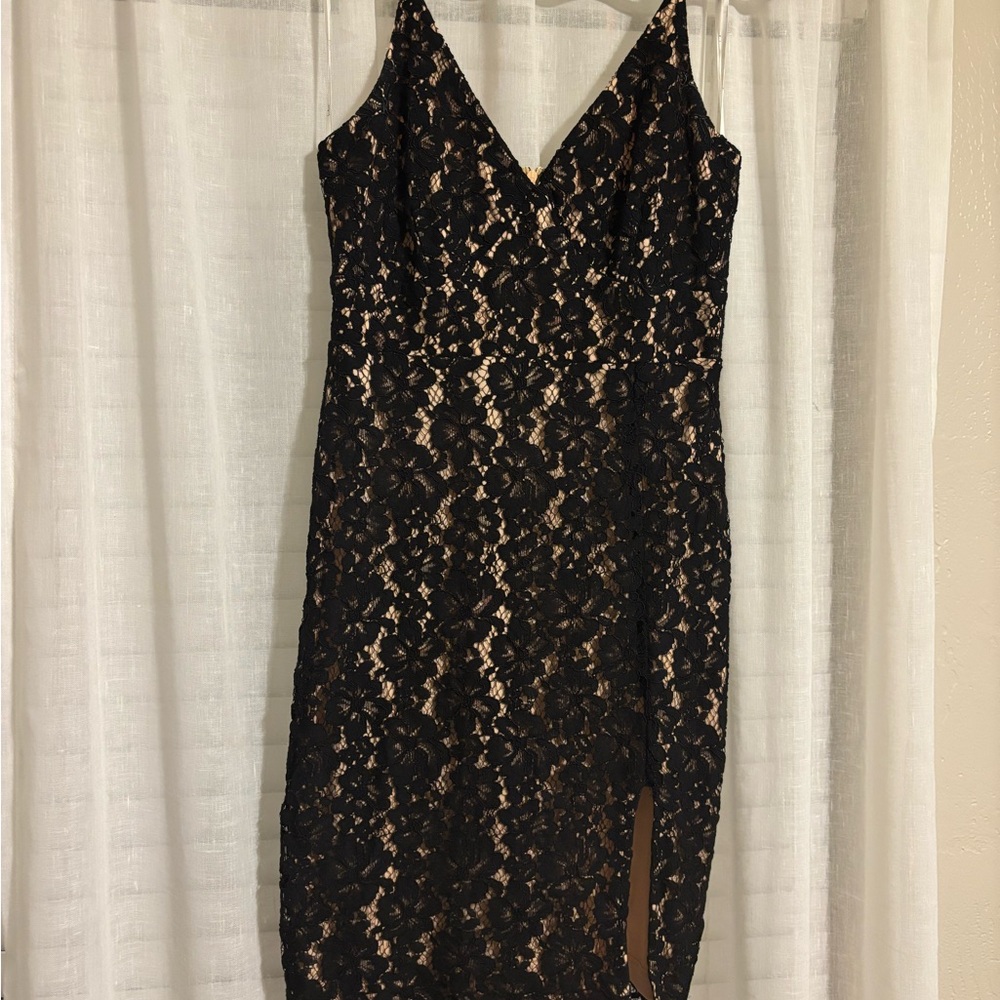 Elegant Black Lace Dress